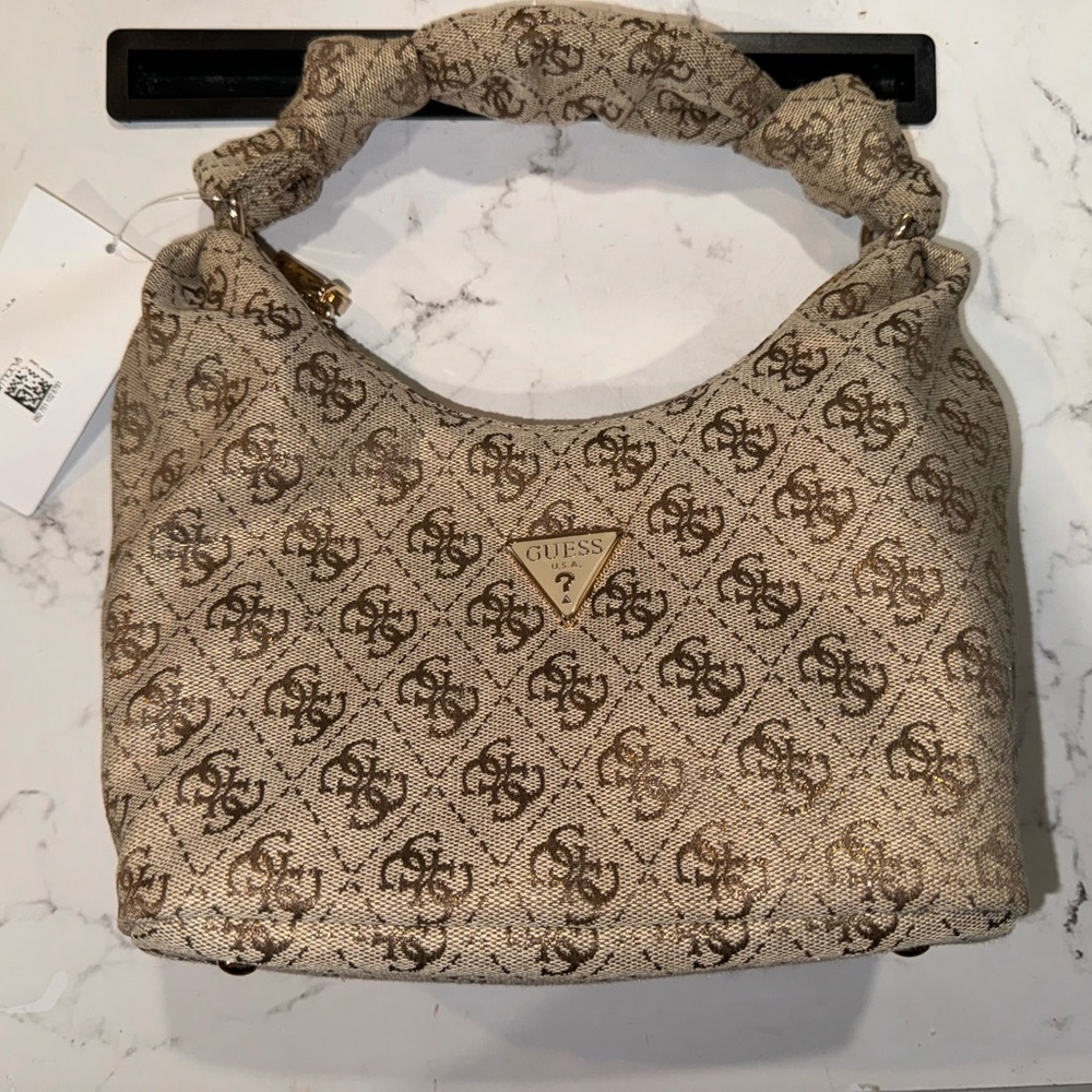 NWT Guess handbag